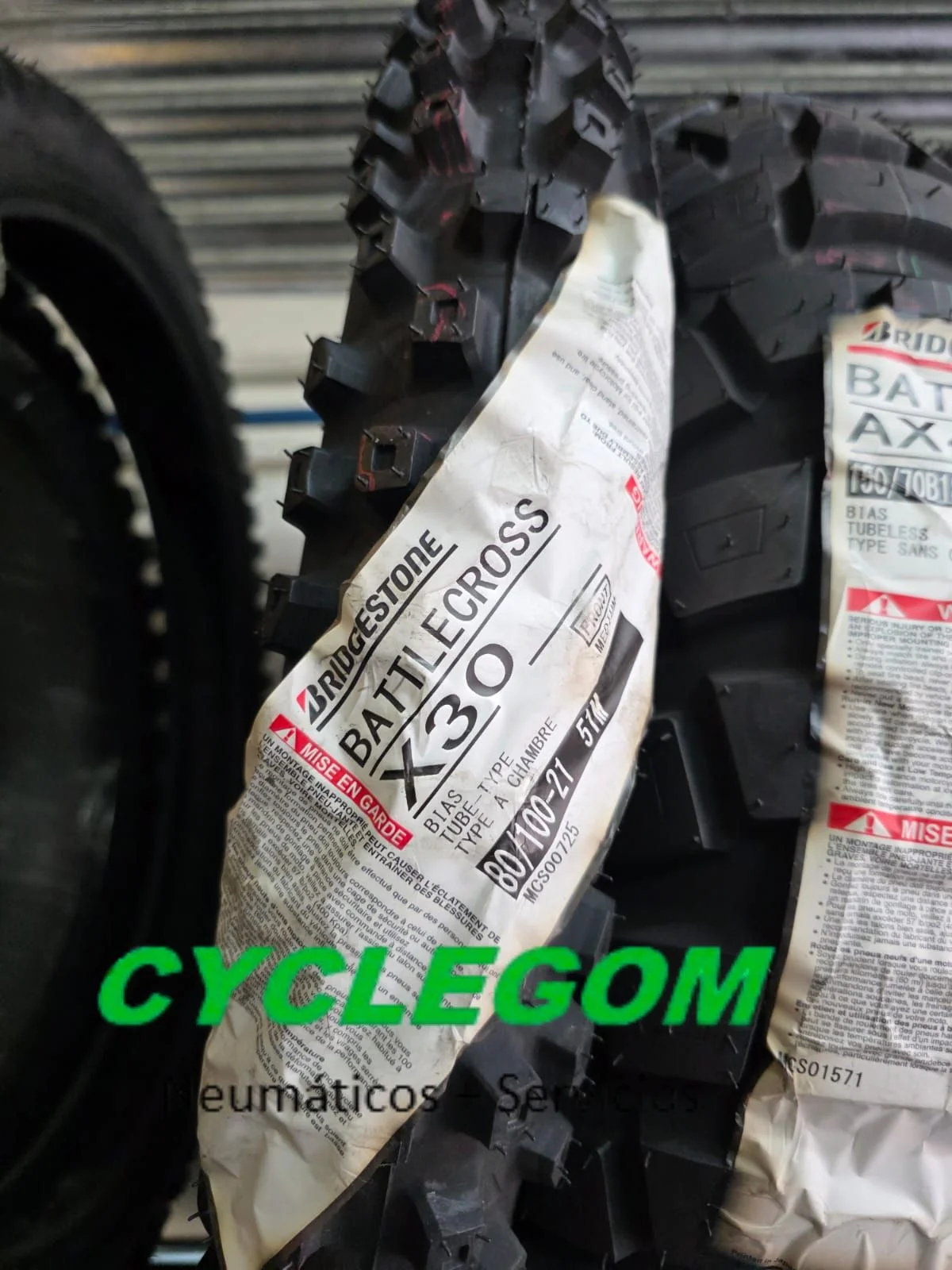 CUBIERTA BRIDGESTONE BATTLECROSS X30 80/100-21 Delantera